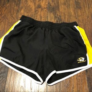 Women’s M Mizzou running shorts